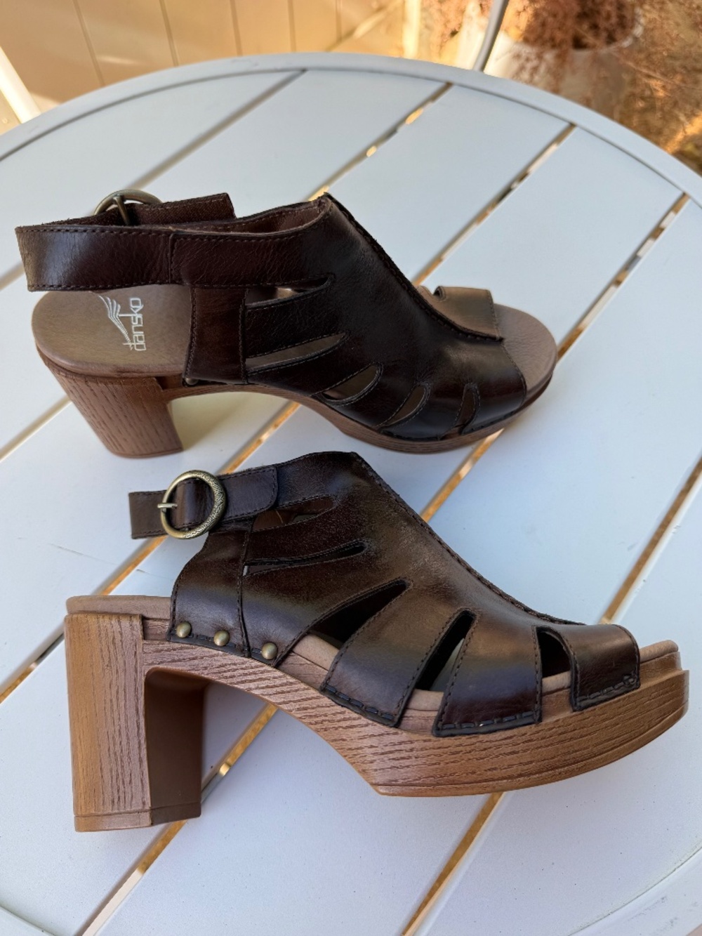 DANSKO DEMETRA DARK BROWN LEATHER BLOCK HEEL WORN ONCE 39